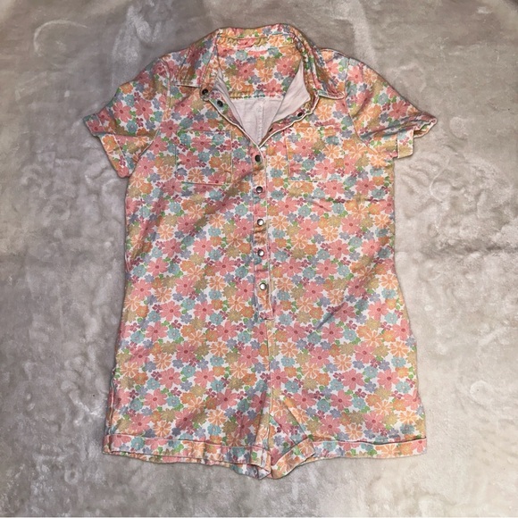 Storia Floral Denim Button Romper Size Medium - Picture 5 of 11